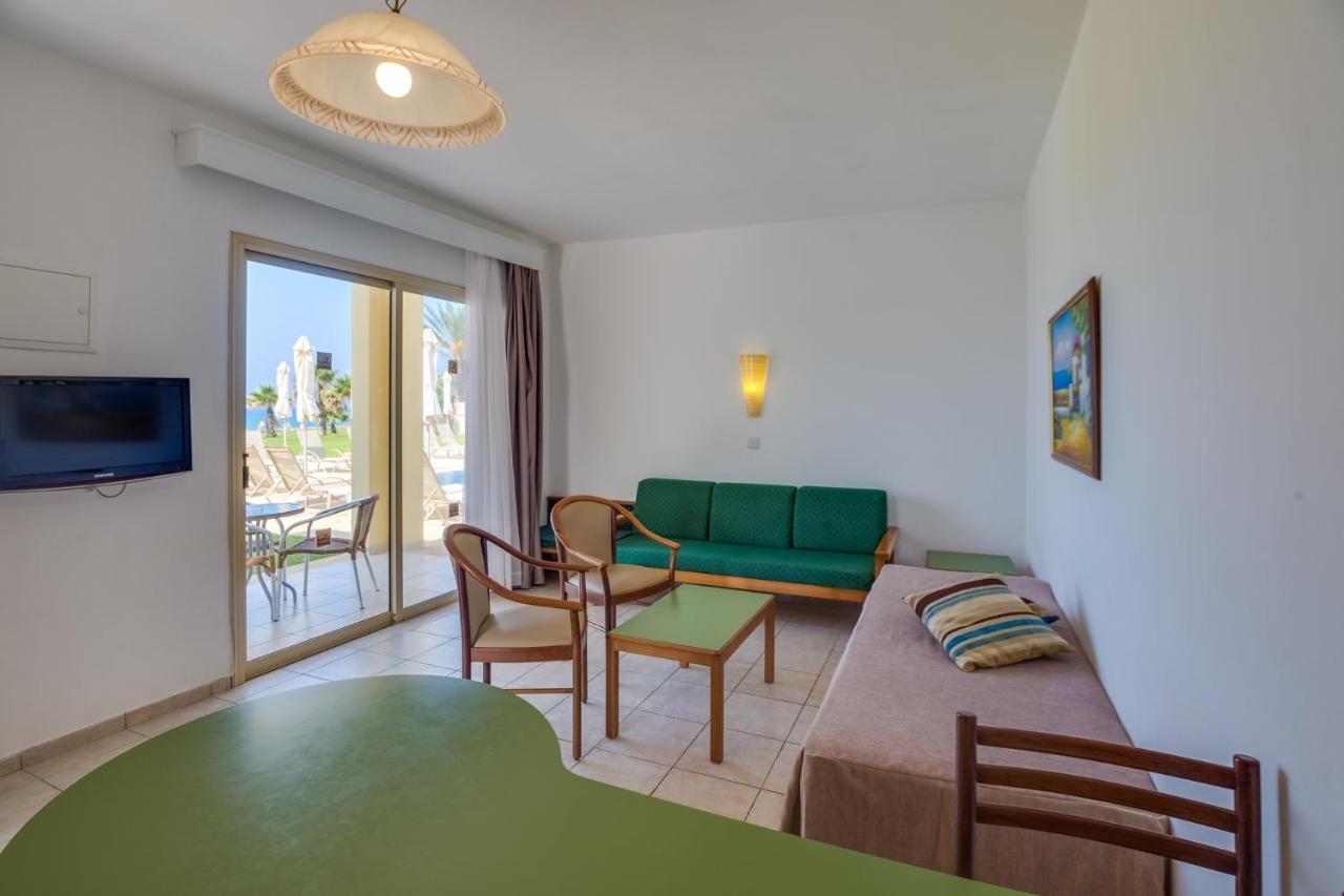 Panas Villas Aya Napa Dış mekan fotoğraf