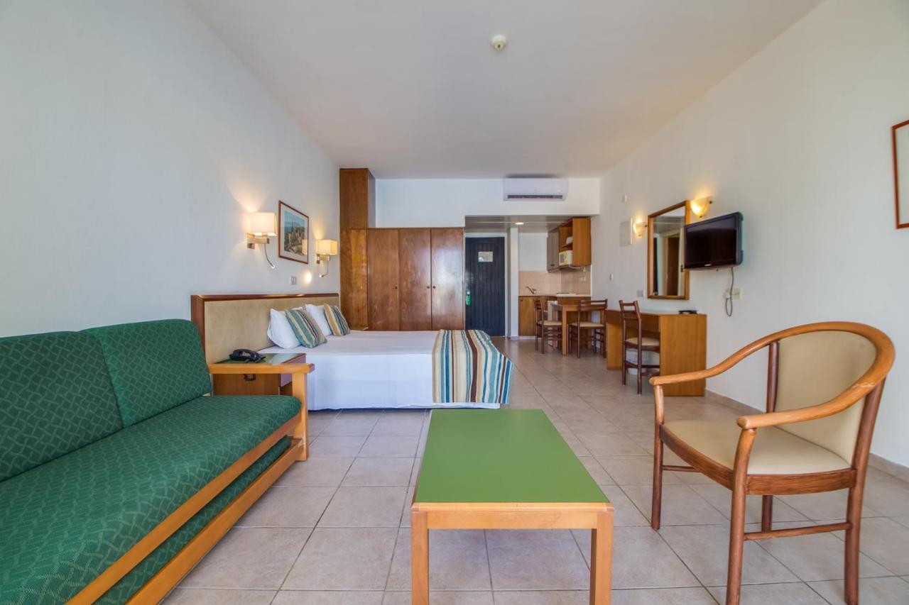 Panas Villas Aya Napa Dış mekan fotoğraf
